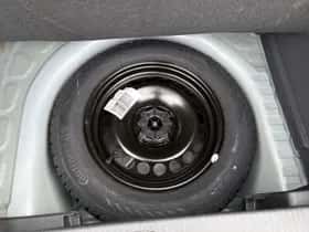 Opel Corsa (2012) thumbnail 31