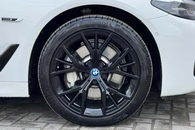 BMW 5-Serie (2023) thumbnail 17