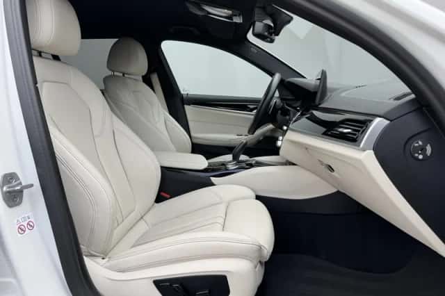 BMW 5-Serie (2023) thumbnail 44