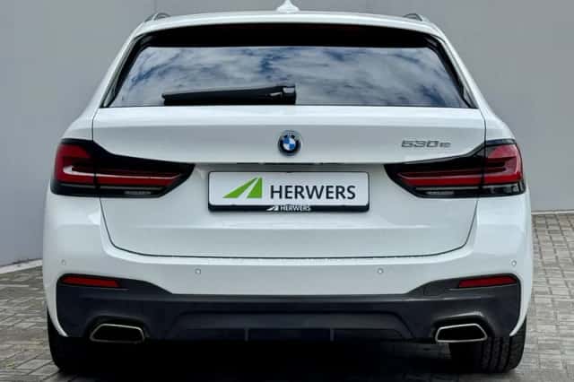 BMW 5-Serie (2023) thumbnail 51