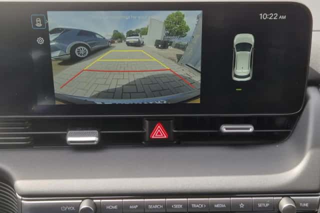 Hyundai Ioniq 5 (2025) thumbnail 5