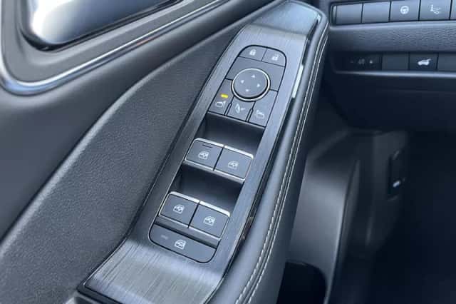 Nissan X-Trail (2025) thumbnail 11