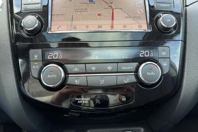 Nissan Qashqai (2020) thumbnail 4
