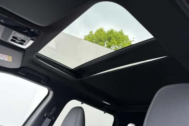 Mitsubishi Outlander (2026) thumbnail 12