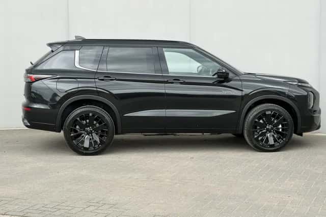 Mitsubishi Outlander (2026) thumbnail 16