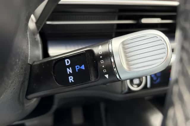 Hyundai Ioniq 6 (2024) thumbnail 13