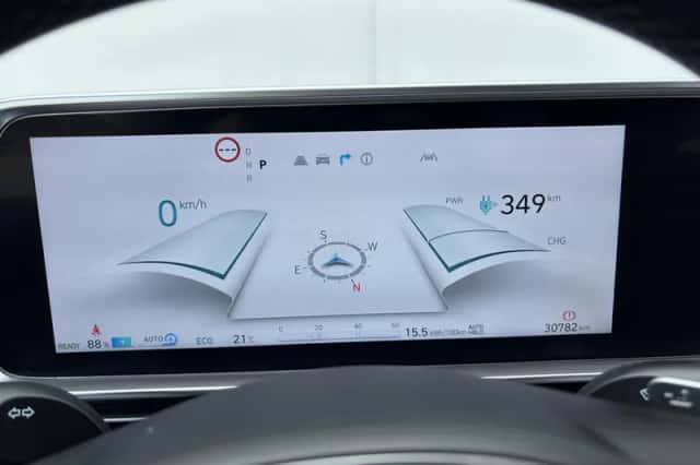 Hyundai Ioniq 6 (2024) thumbnail 14
