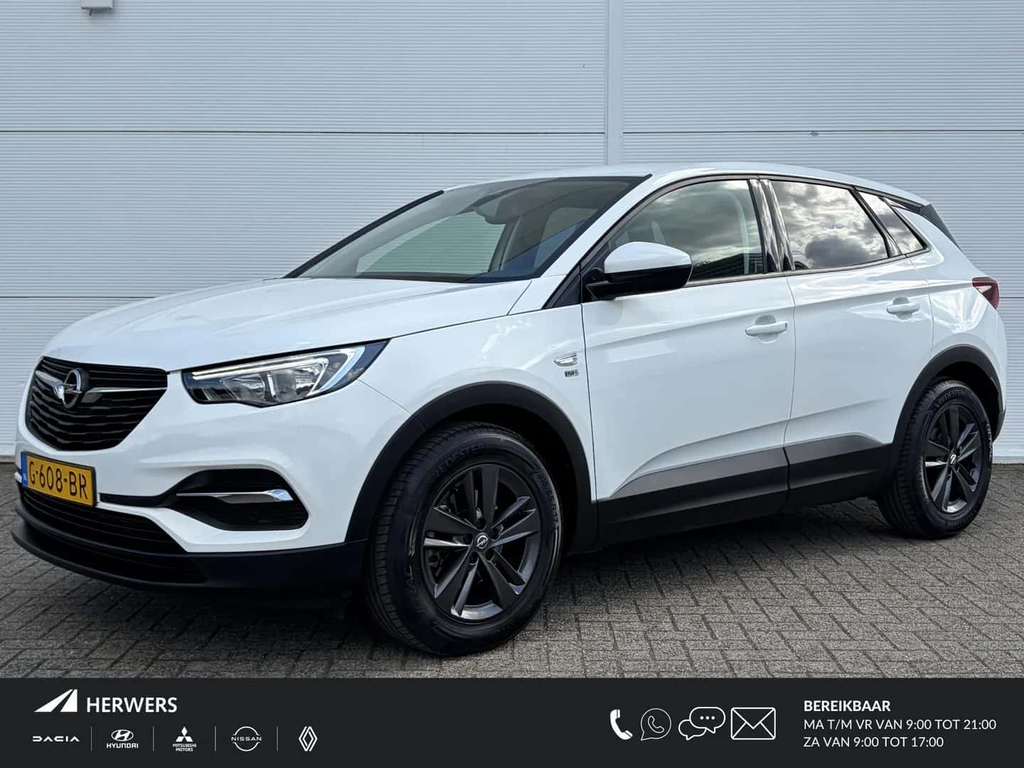 Opel Grandland X (2019) — foto 1