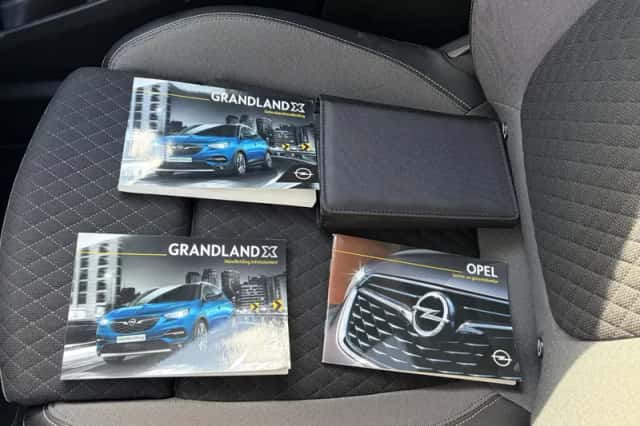 Opel Grandland X (2019) thumbnail 4