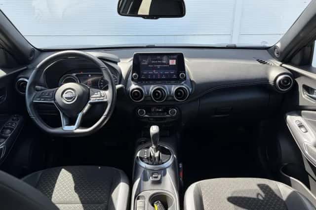 Nissan Juke (2023) thumbnail 2