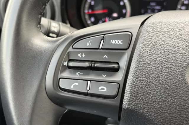 Hyundai i10 (2023) thumbnail 11