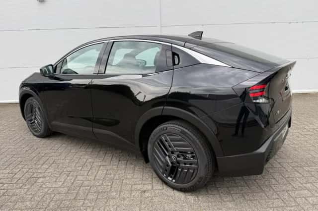 Nissan Leaf (2026) thumbnail 15