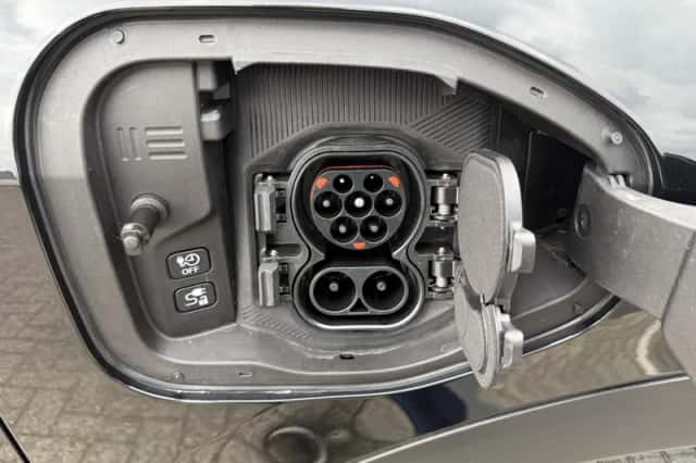 Nissan Leaf (2026) thumbnail 4
