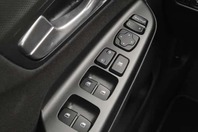 Hyundai Kona (2023) thumbnail 23