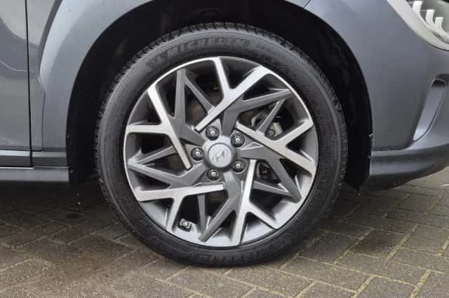 Hyundai Kona (2023) thumbnail 32