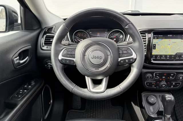 Jeep Compass (2019) thumbnail 11