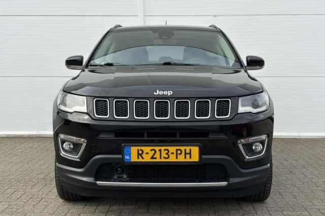 Jeep Compass (2019) thumbnail 42