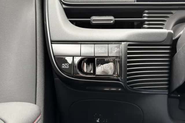 Hyundai Ioniq 5 (2026) thumbnail 18
