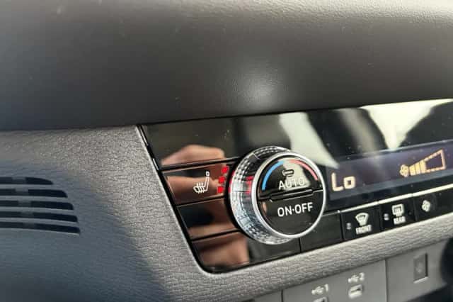 Mitsubishi Outlander (2026) thumbnail 26