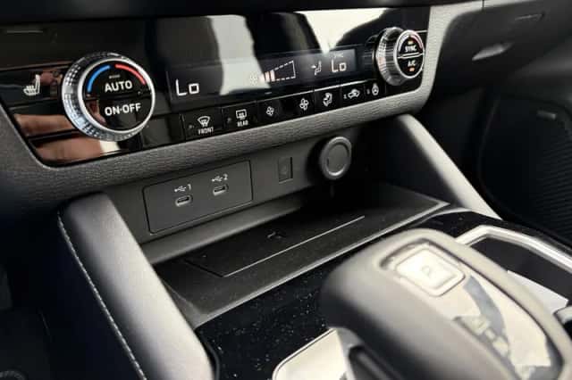 Mitsubishi Outlander (2026) thumbnail 27