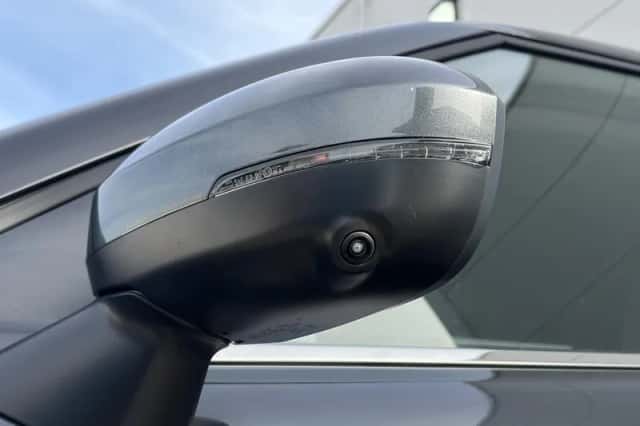 Mitsubishi Outlander (2026) thumbnail 38