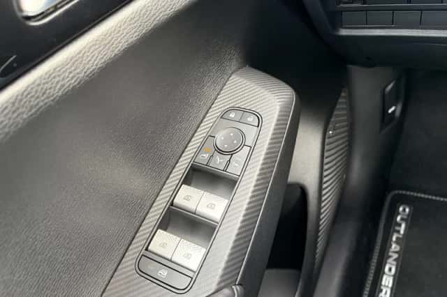 Mitsubishi Outlander (2026) thumbnail 10