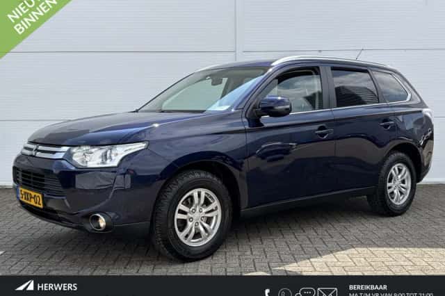Mitsubishi Outlander (2014)