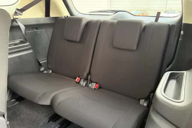 Mitsubishi Outlander (2014) thumbnail 28