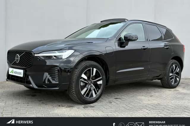 Volvo XC60 (2025) thumbnail 1