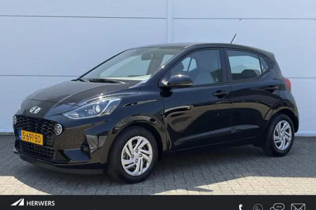 Hyundai i10 (2023) thumbnail 1
