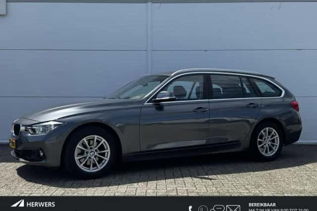 BMW 3-Serie (2017) thumbnail 1