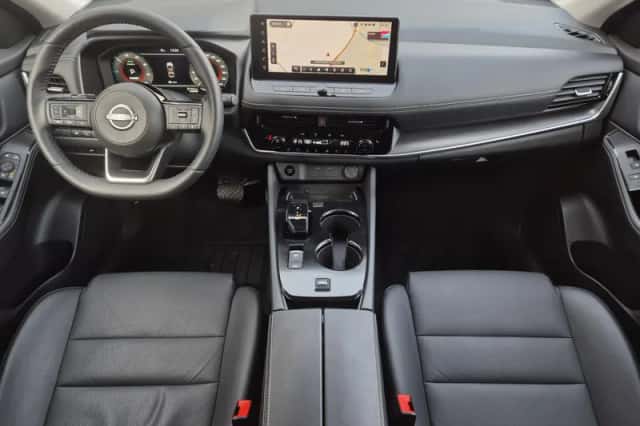 Nissan X-Trail (2025) thumbnail 2