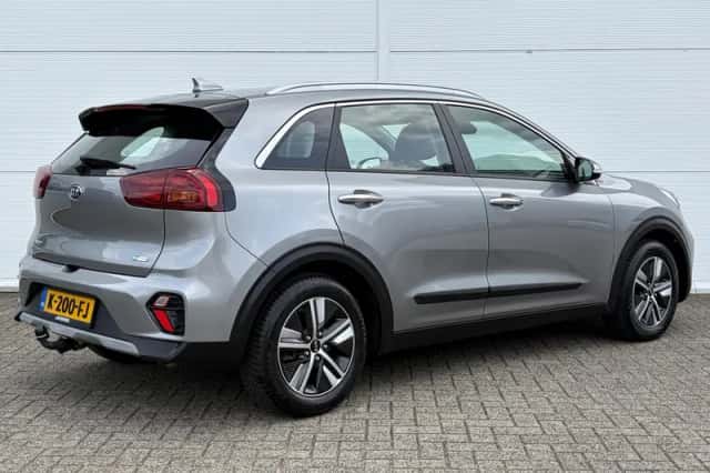 Kia Niro (2021) thumbnail 3