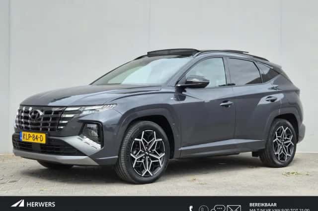 Hyundai Tucson (2023) thumbnail 1
