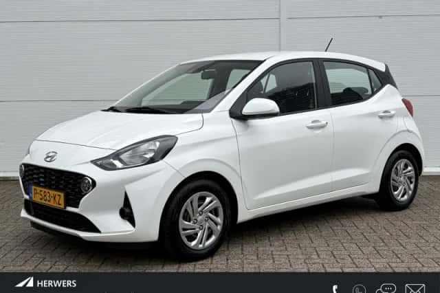 Hyundai i10 (2022) thumbnail 1