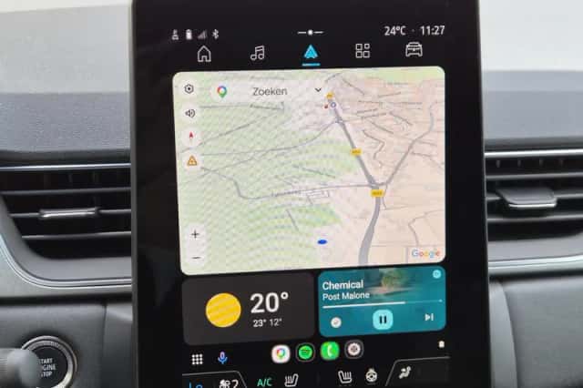 Renault Captur (2025) thumbnail 5