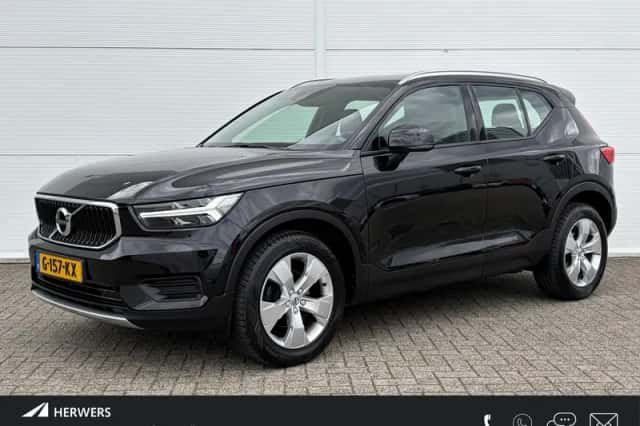 Volvo XC40 (2019) thumbnail 1