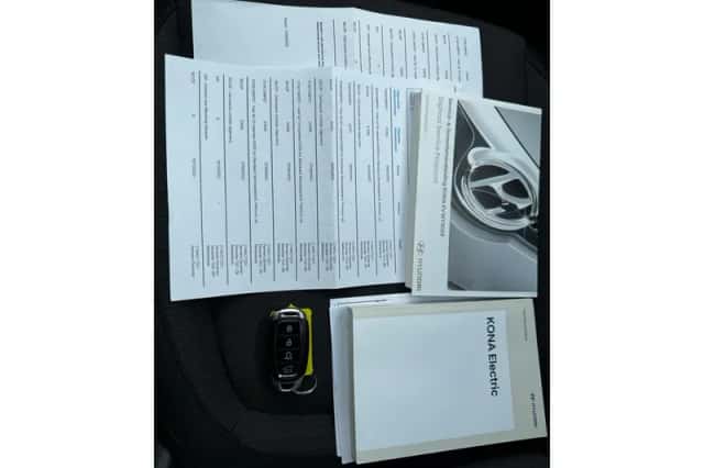 Hyundai Kona (2022) thumbnail 5