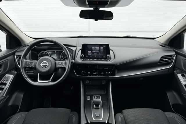 Nissan Qashqai (2022) thumbnail 2