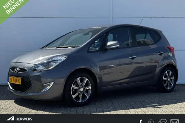 Hyundai ix20 (2017) thumbnail 1