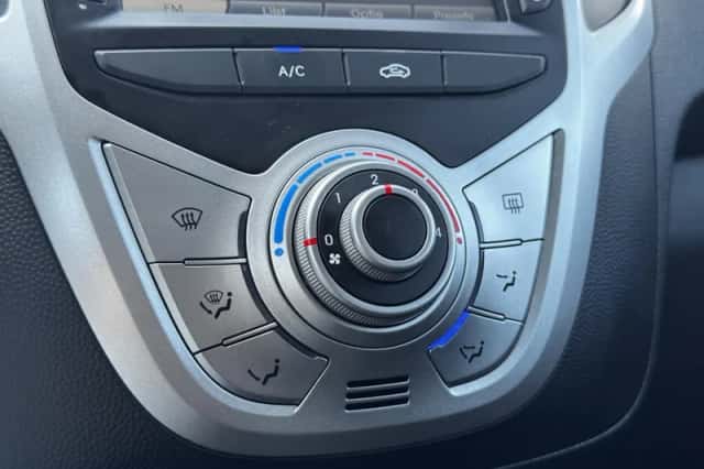 Hyundai ix20 (2017) thumbnail 4