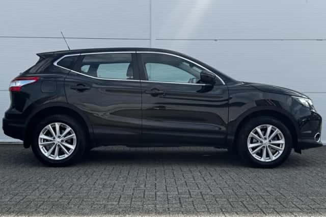 Nissan Qashqai (2017) thumbnail 6