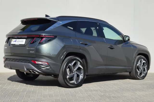 Hyundai Tucson (2022) thumbnail 3