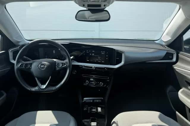 Opel Mokka-e (2022) thumbnail 2