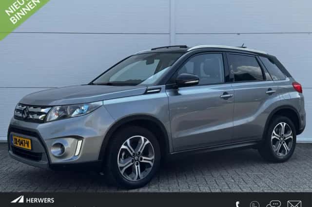 Suzuki Vitara (2016) thumbnail 1