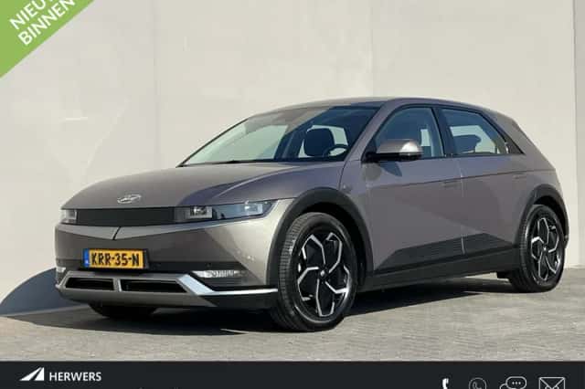 Hyundai Ioniq 5 (2022) thumbnail 1