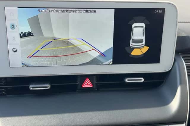 Hyundai Ioniq 5 (2022) thumbnail 6