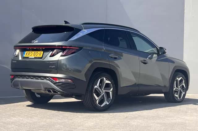 Hyundai Tucson (2022) thumbnail 3