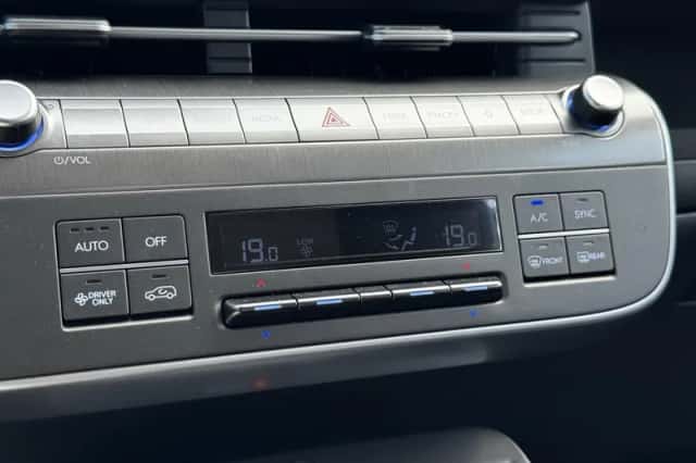 Hyundai Kona (2026) thumbnail 4