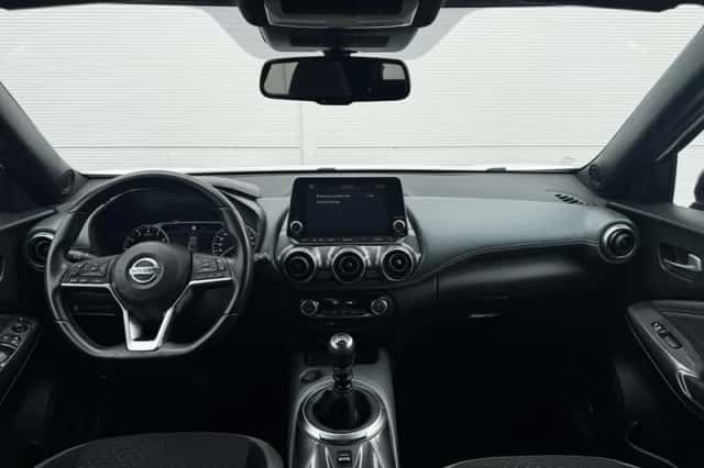 Nissan Juke (2021) thumbnail 2